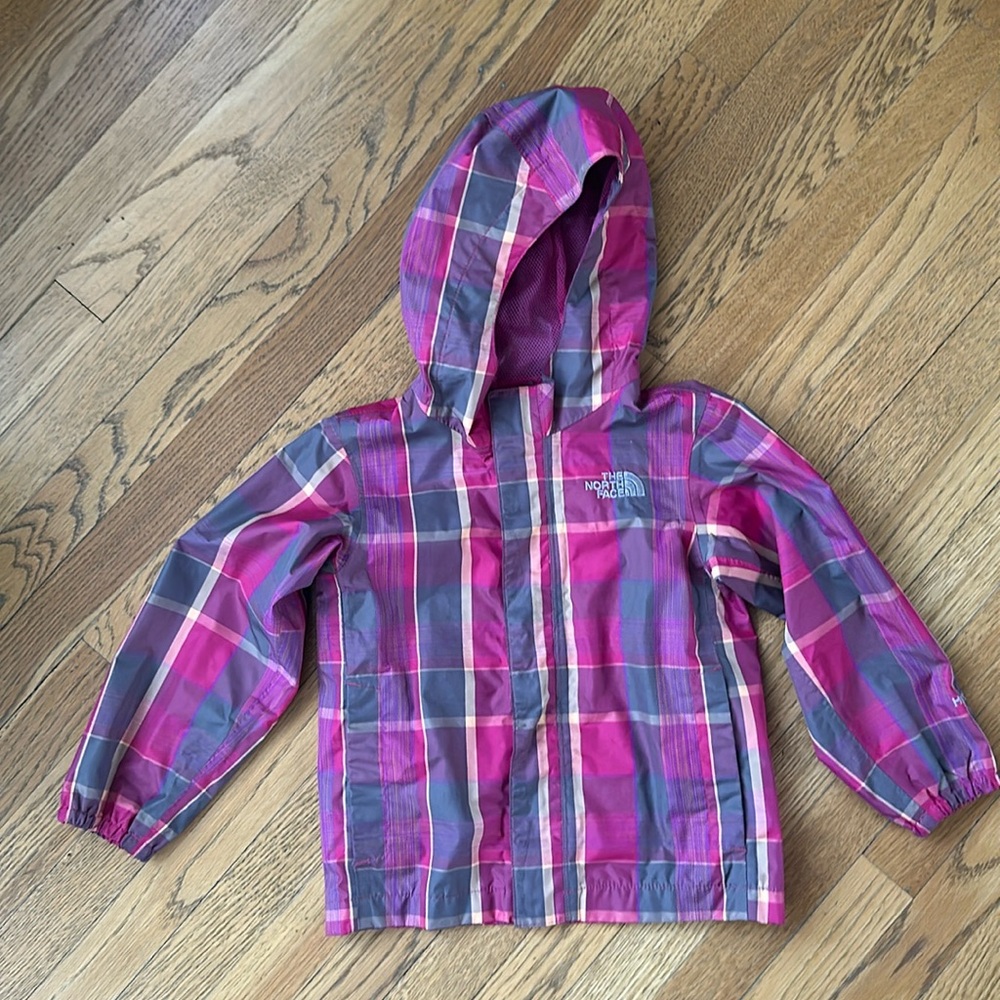 The North Face girls 4T rain jacket EUC